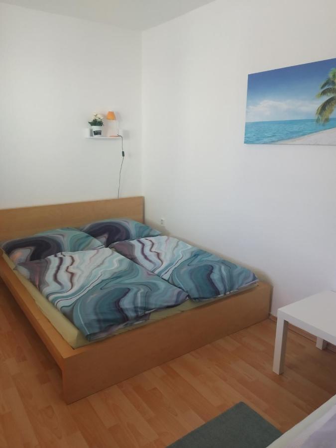 Apartman Blizko Brna S Dobovymi Dekoracemi Melcany Exterior photo